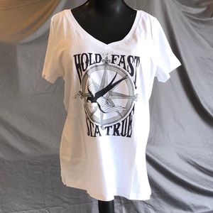 NWOT Torrid V-neck tee.